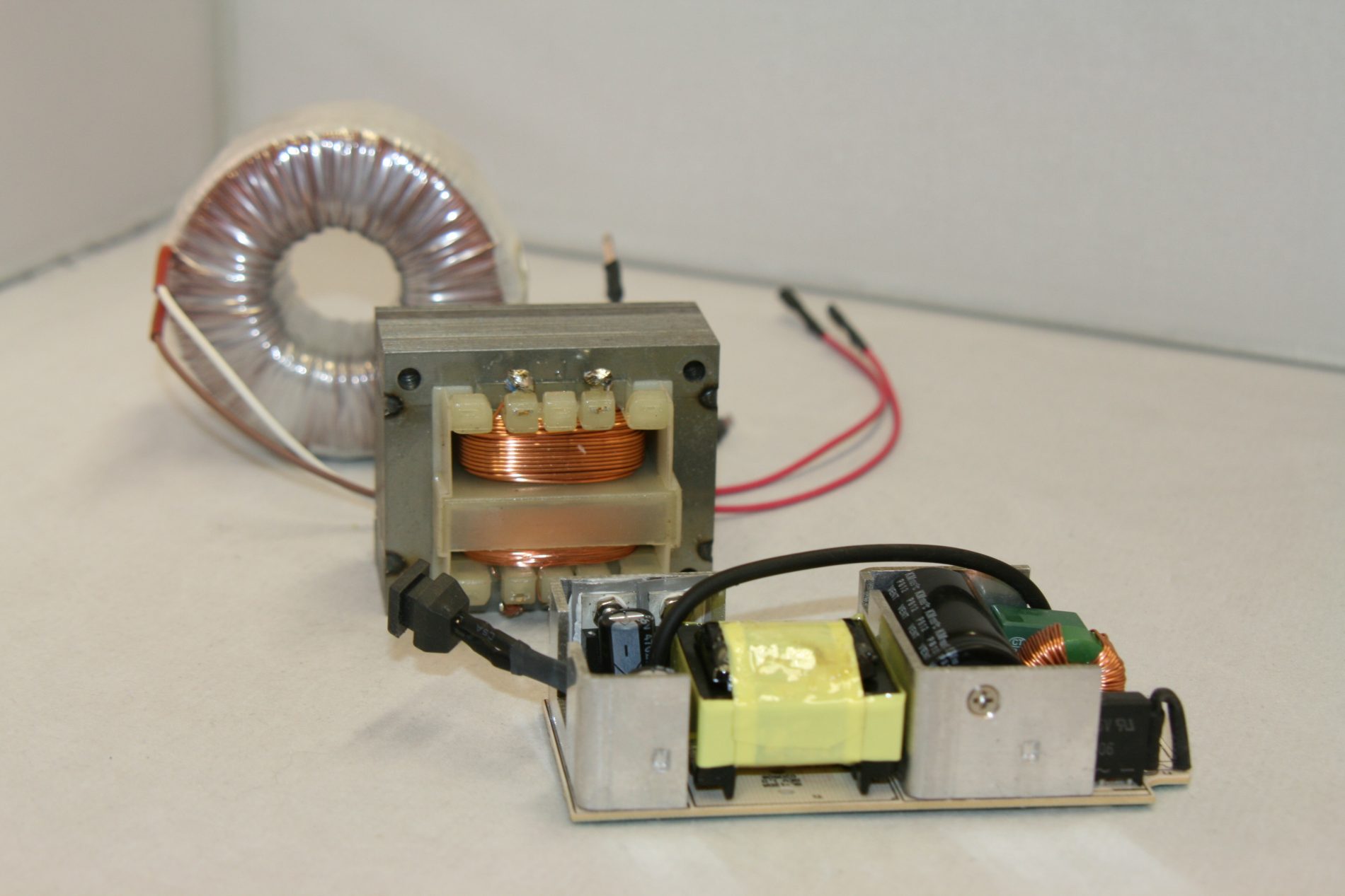 Netzteile - Modico-Systems GmbH